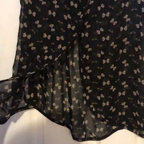 Sheer blouse - Picture 4 of 4